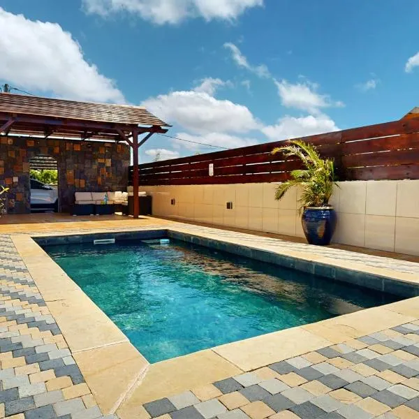 Aryna Apartments, hotel in Goodlands