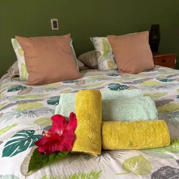 Kahina Lodge，位于安加罗阿的酒店