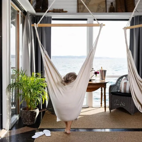 Strandflickornas Husen invid Havet, hotel v mestu Lysekil
