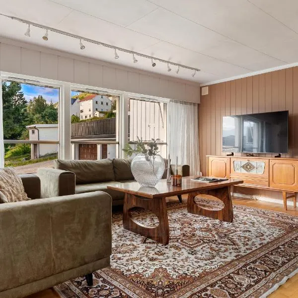 Basecamp Dramsvegen Aurora Viewpoint, hotel a Tromsø