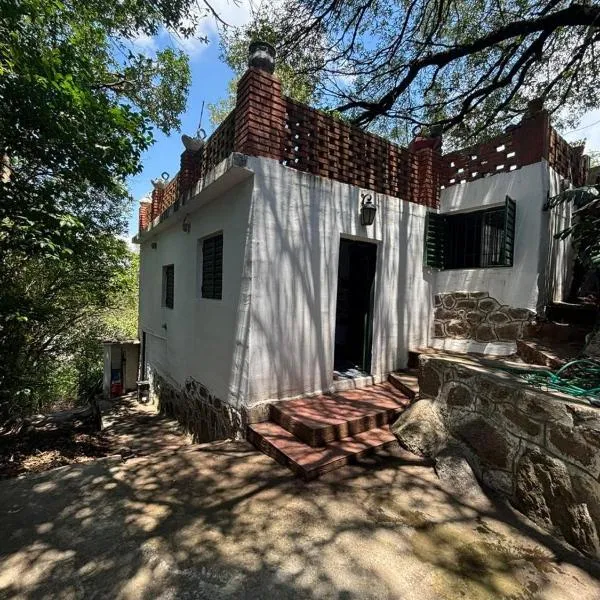 Refugio Blue Hill, ξενοδοχείο σε Villa Cerro Azul