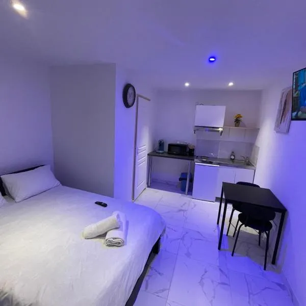 Confort Appart 1, hotel in Calais