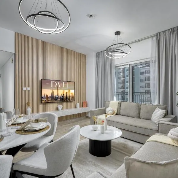 Viesnīca DVH Luxe Retreats 2BR Yas Island near Ferrari World & Yas Mall Abū Dabī