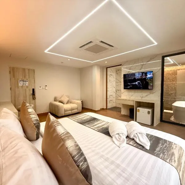 Bed by Tha-Pra SHA Plus, hotel in Bangkok