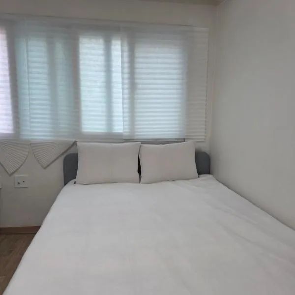 302 신규 건대역 도보2분 성수 어린이 대공원 잠실 압구정 청담 강남, hotel en Seúl