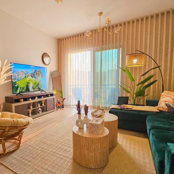 Chic Yas Stay, F1, Ferrari, Sea World Yas Island, Hotel in Abu Dhabi