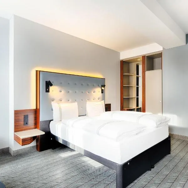 Premier Inn Köln City Mediapark, hotel in Cologne