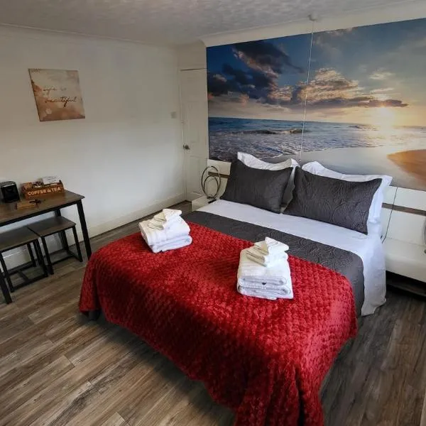 Le Torri del Circeo, hotel v destinaci Camerton