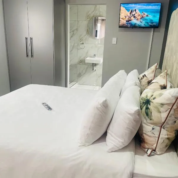 Ziyacebisa Group Apartments, hotel en Durban