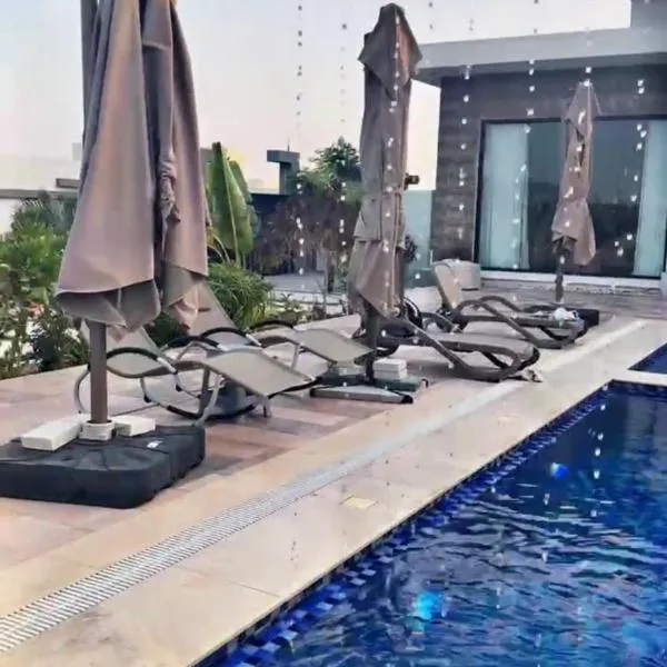 شاليه هوانا, hotel en Sohar