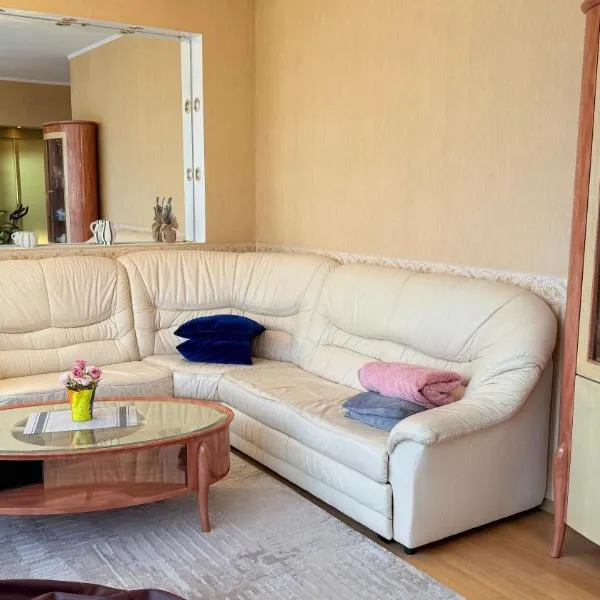 HomeinRiga, hotel in Rīga