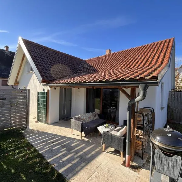 Holiday Home Leibnitz # Zentral & Ruhig für Paare, Familien & Gruppen, ξενοδοχείο σε Leibnitz