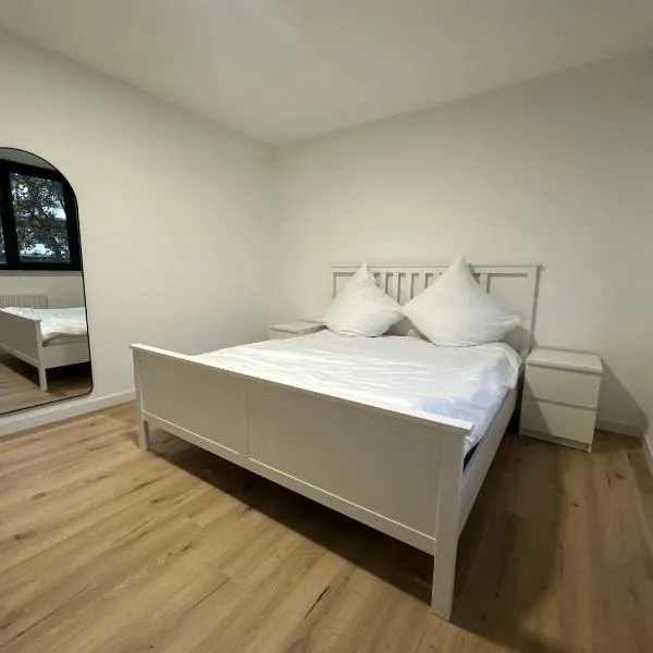 Ferienwohnung Kassel Harleshausen mit Ladesäule โรงแรมในคาสเซล