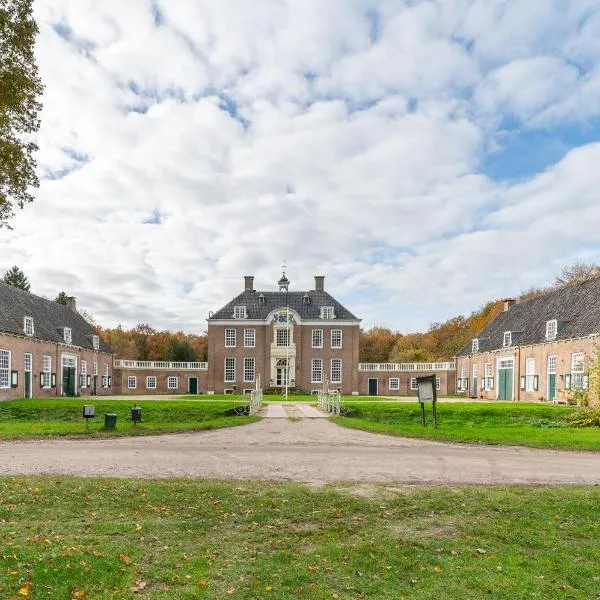 De Zwaluwenburg, hotel di 't Harde