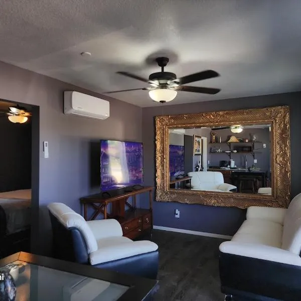 Sunrise Springs，位于帕伦普的酒店