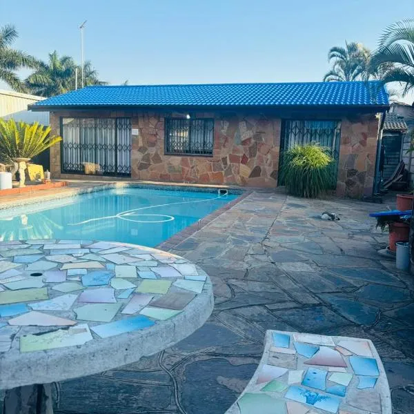 Rose-Lee Cottage, hotel i Durban