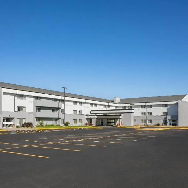 Wingate by Wyndham Lincoln Airport East I-80, ξενοδοχείο στο Λίνκολν