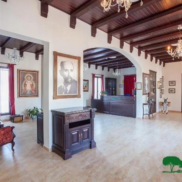 Complejo Turístico Rural Nazaret De Moguer – hotel w mieście Moguer