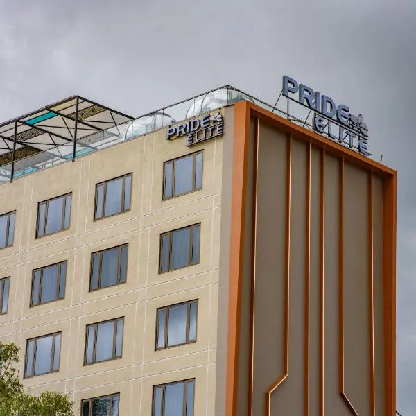 Pride Elite Chhatrapati Sambhaji Nagar, khách sạn ở Jāmb