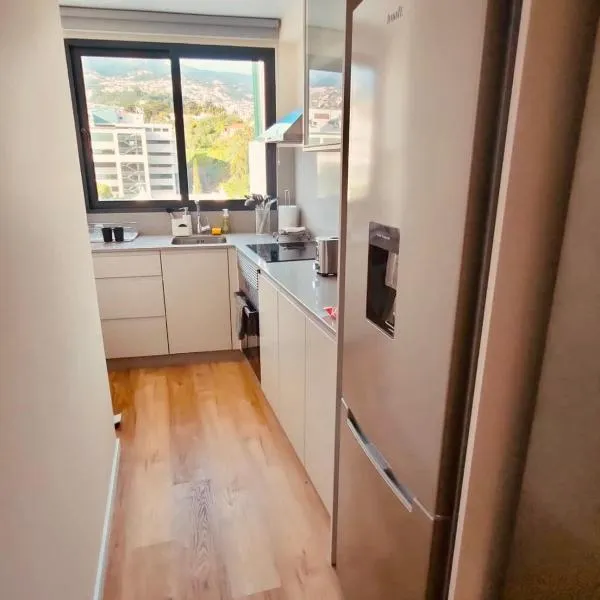 Apartment with Mountain View, hotel sa Funchal