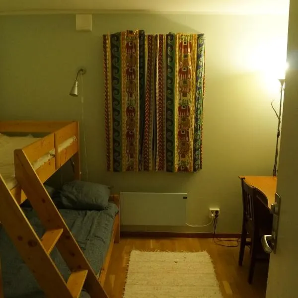 Laplanders room 1 – hotel w mieście Kiruna