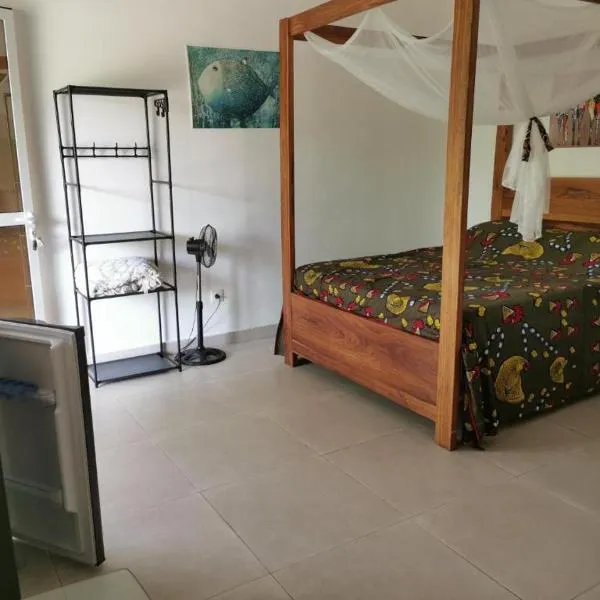 chambre avec piscine cap skirring proche mer, hotel em Oussouye