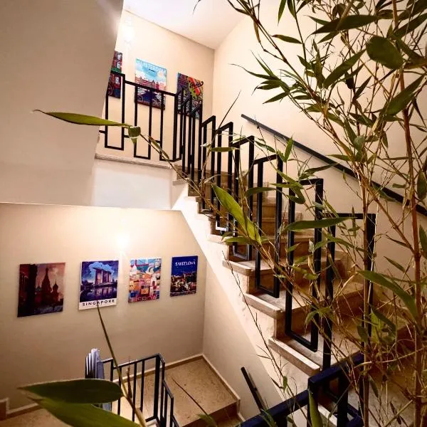 Relax Family ApartHotel - Premium Apartments, хотел в Варзазат