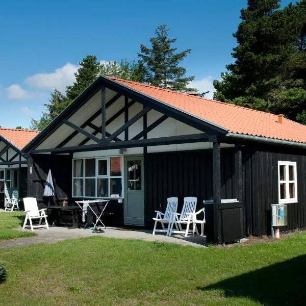 Holiday home with waterpark access in Væggerløse, hotell sihtkohas Bøtø By