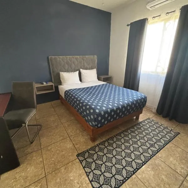 Habitacion Arboleda, hotell sihtkohas Saltillo