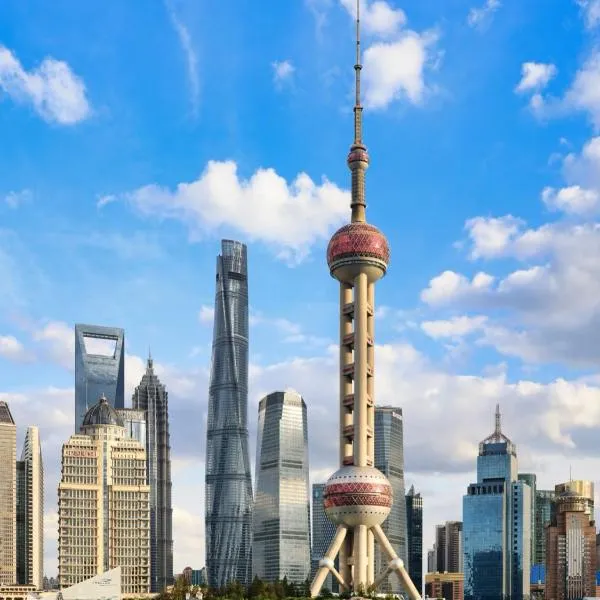Shanghai Jubelle Boutique Apartment - Subway Lines 8-10-18 - Direct access to the Bund - Free fridge, washing machine, kitchen - Free luggage storage and package collection services, hotel in Shanghai
