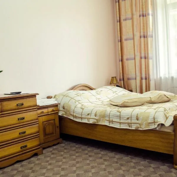Filvarki-Centre, hotel in Kamianets-Podilskyi
