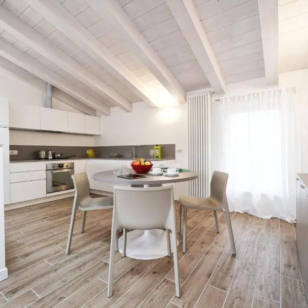 Appartamenti La Torre, hotel en Lazise