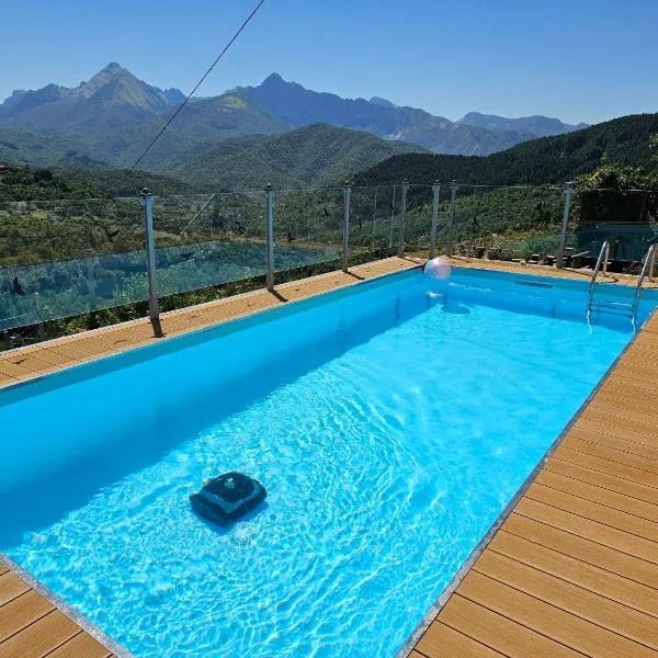 DA ERCOLE casa vacanze di lusso con giardino, piscina e idromassaggio., hotel v destinaci Vigneta