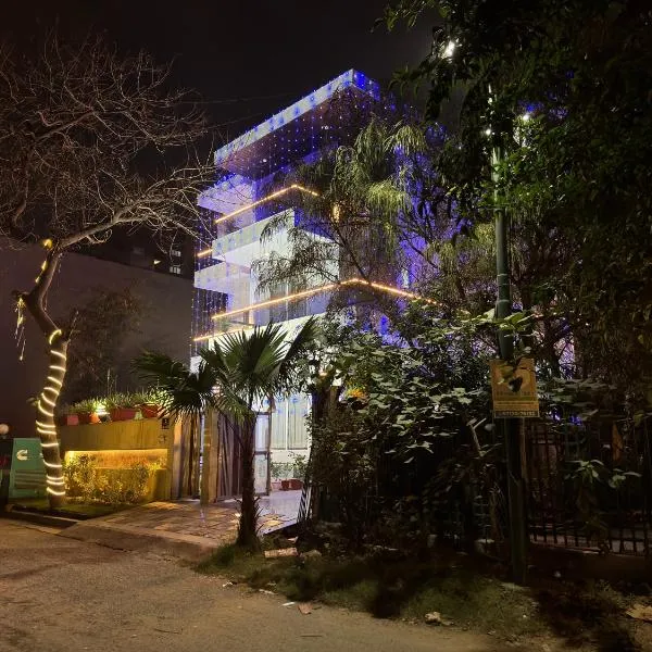 Sky Light Inn Hotel, ξενοδοχείο σε Γκουργκάον