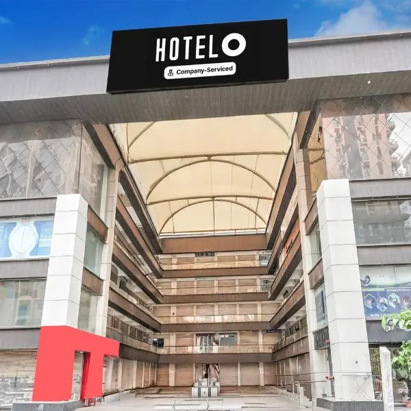 Hotel O Sneh Rashmi Botanical Garden Surat Formerly Stadium Plaza, hotel v destinaci Bhatha