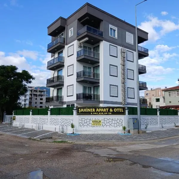ŞAHİNER APART Otel, hotel i Finike