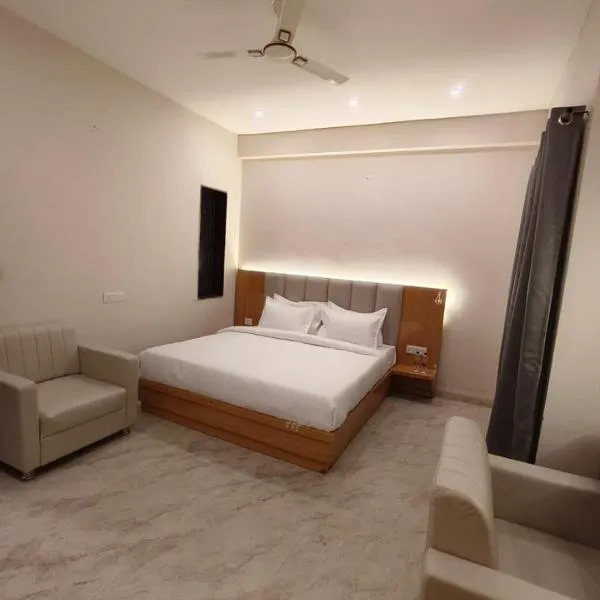 Vilaasitaa Family Suites, hotel en Indore