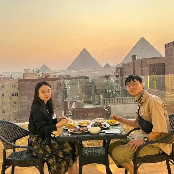 boulevard Pyramids view inn，位于开罗的酒店