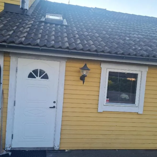 Liten lägenhet i Smedby, Norrköping, hotel em Norrköping