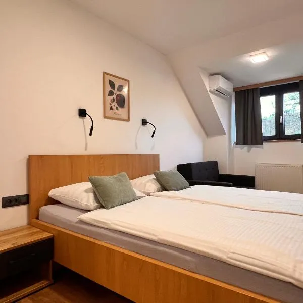 Kozjanski dvor, hotel em Podčetrtek