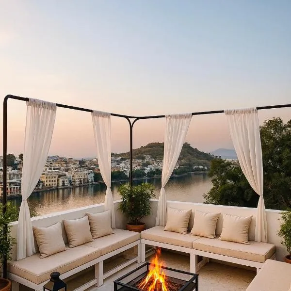 Turtle Hostel Udaipur- 50 mtr from Lake、ウダイプールのホテル