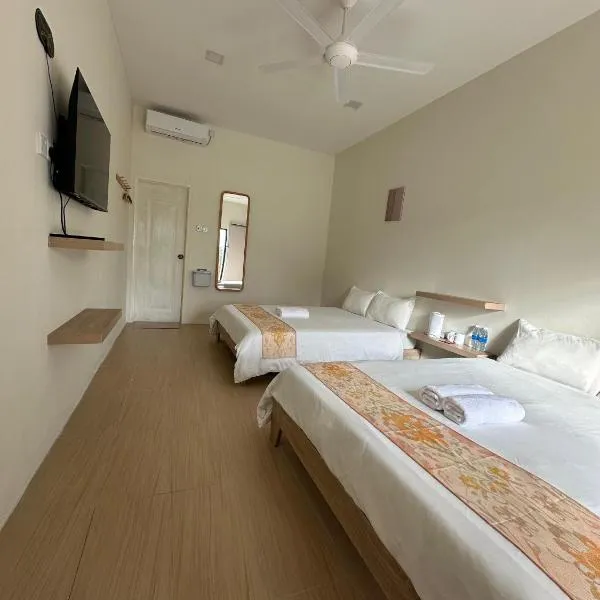 Cerya Kampung Inn, khách sạn ở Cherating