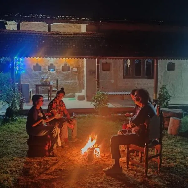 Shree Namami Home stay, hotel v destinaci Maheshwar