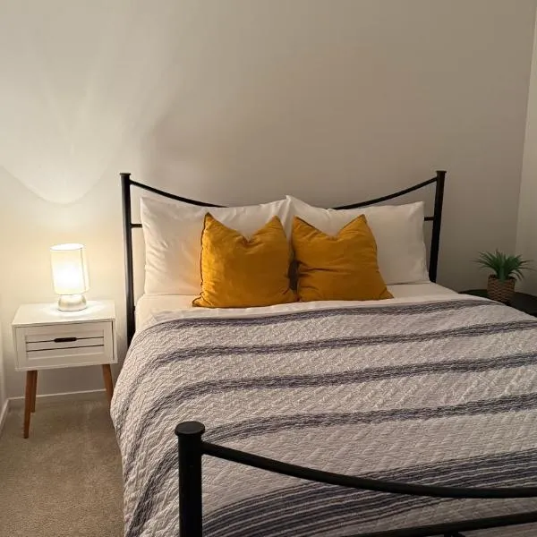 Stay with the Singhs，位于罗尔斯顿的酒店