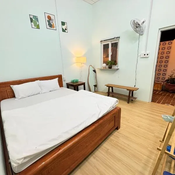 Phan Lê Homestay, hotel in Ninh Hải