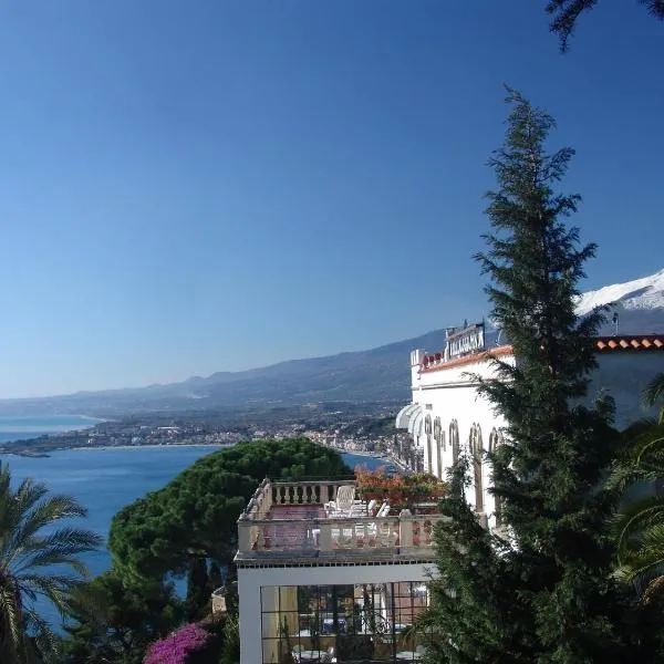 Hotel Bel Soggiorno, ξενοδοχείο στην Ταορμίνα