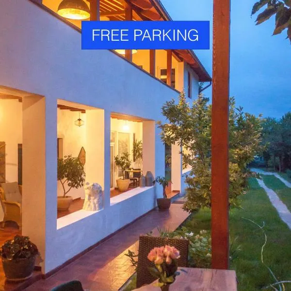 Elma Guesthouse、アルバ・ユリアのホテル