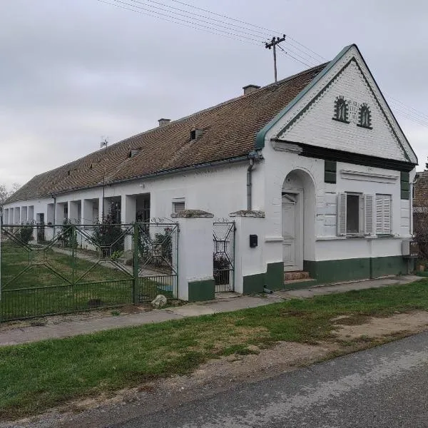 Sobe i apartman Berecz – hotel w mieście Kopačevo