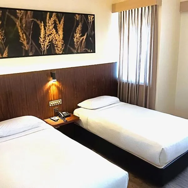 グッド ホープ ホテル（Good Hope Hotel）、スクダイのホテル