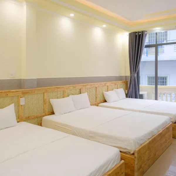 De Rivé Homestay 2 - Bến Ninh Kiều, ξενοδοχείο σε Can Tho